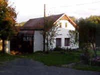PA160094.JPG (37240 bytes)